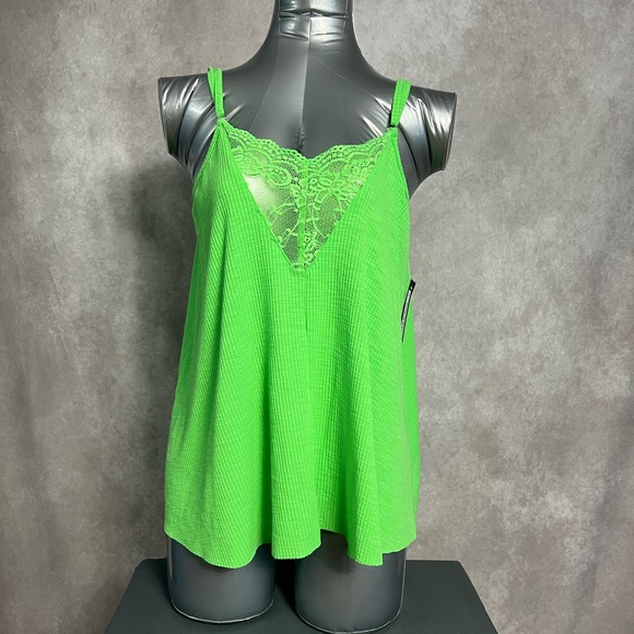 POL Tops - POL Neon Green Lace Camisole